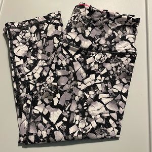 VSX Sport Knockout Crop Legging